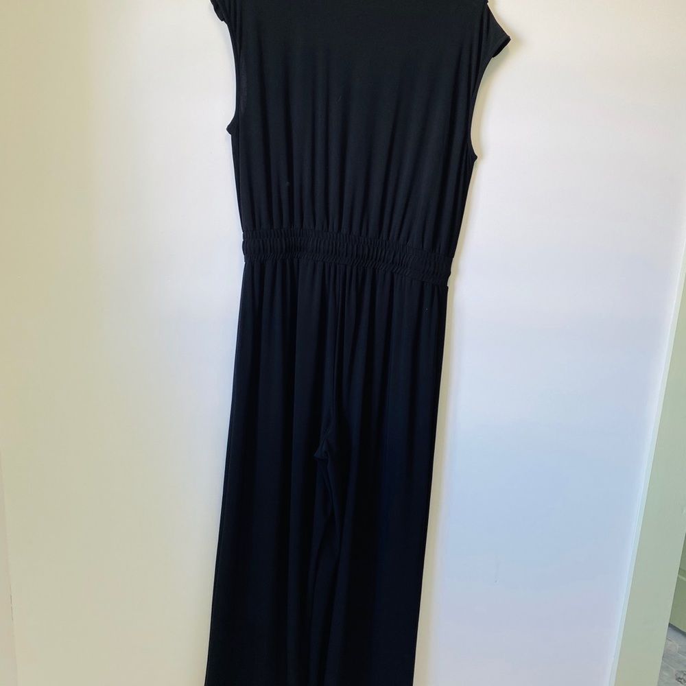 Jumpsuit - Picture 4 of 7